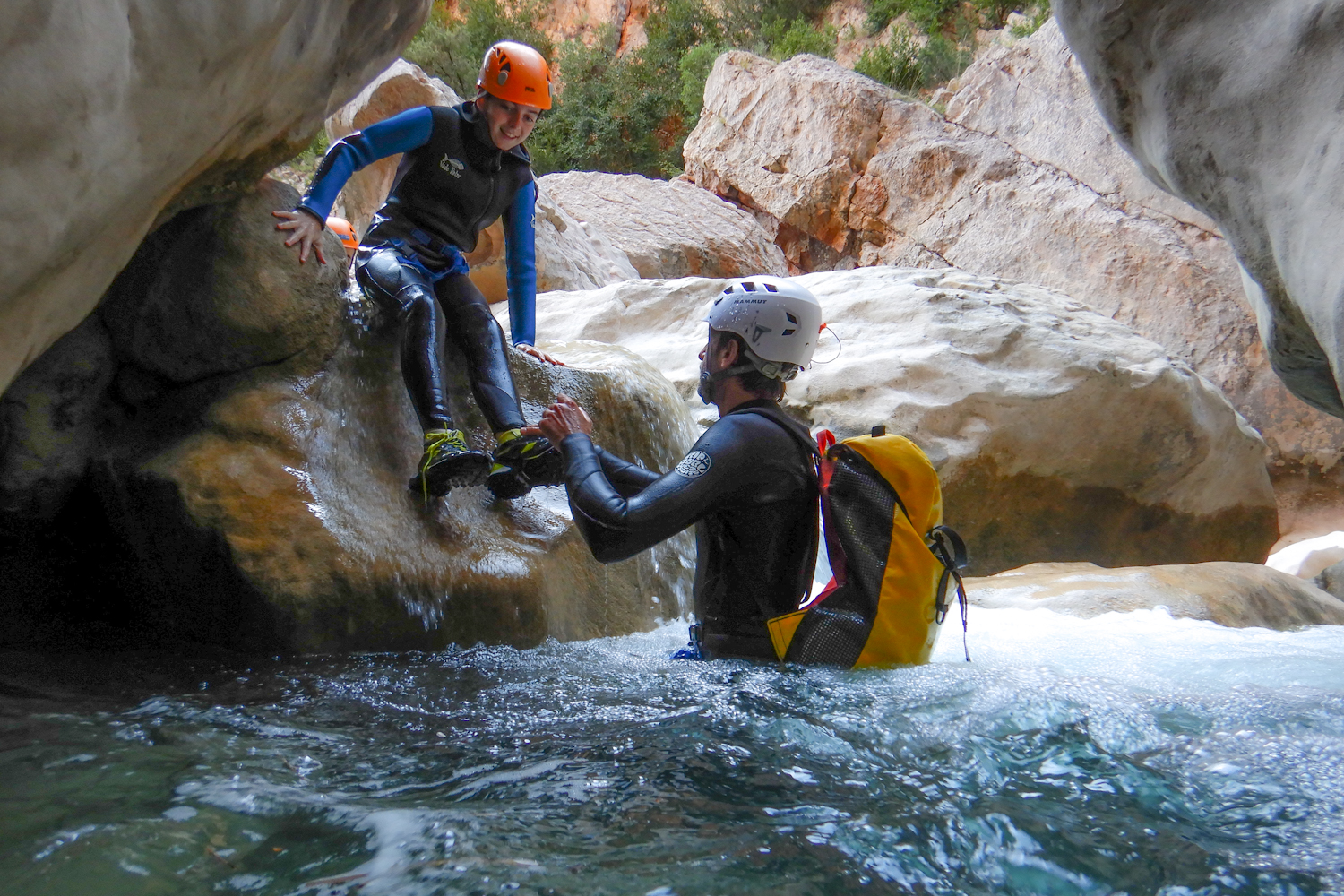 Offers of canyoning by the company Le Sens de l'Eau